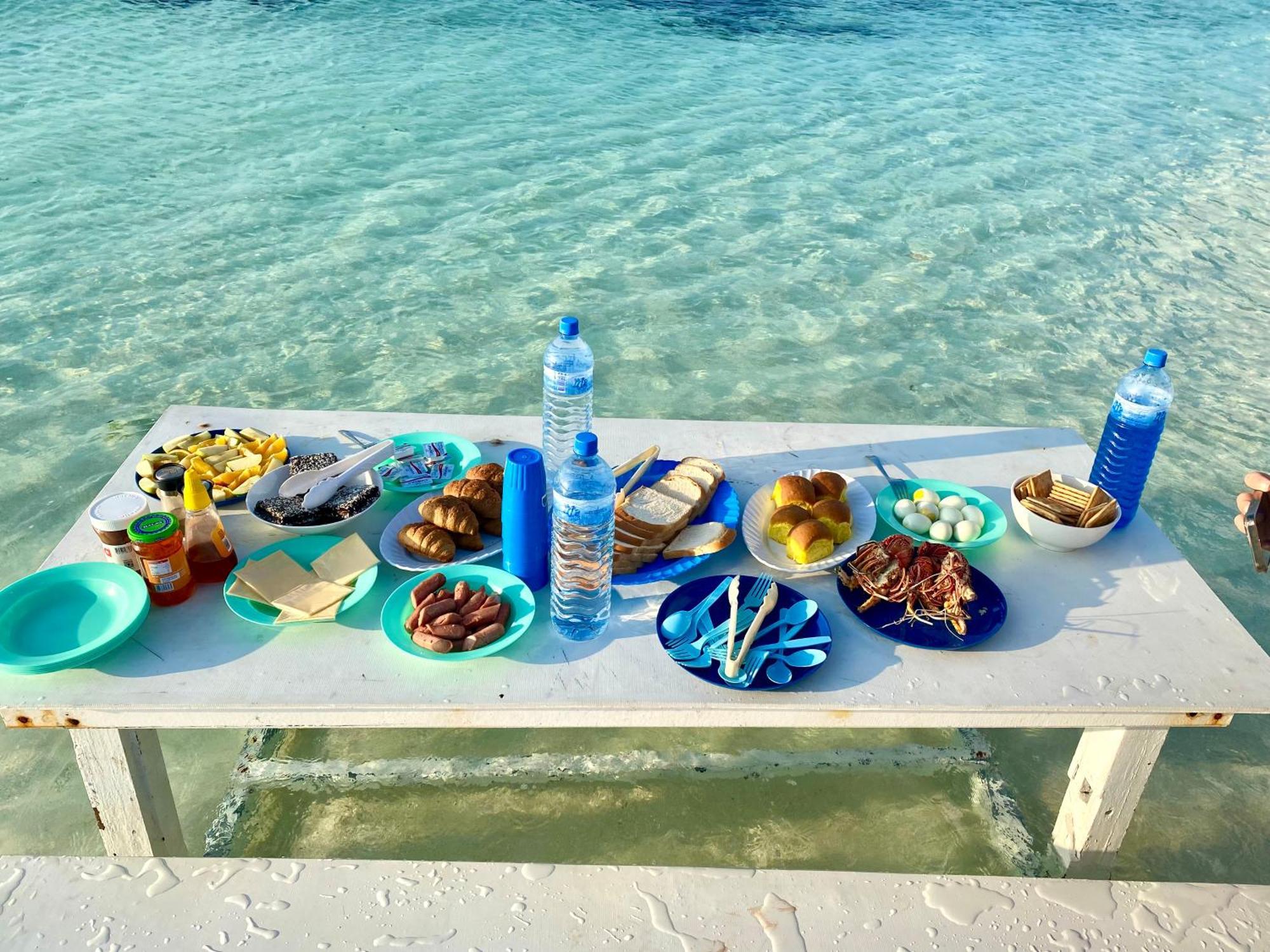 Viva Beach Maldives Hangnaameedhoo Exterior foto